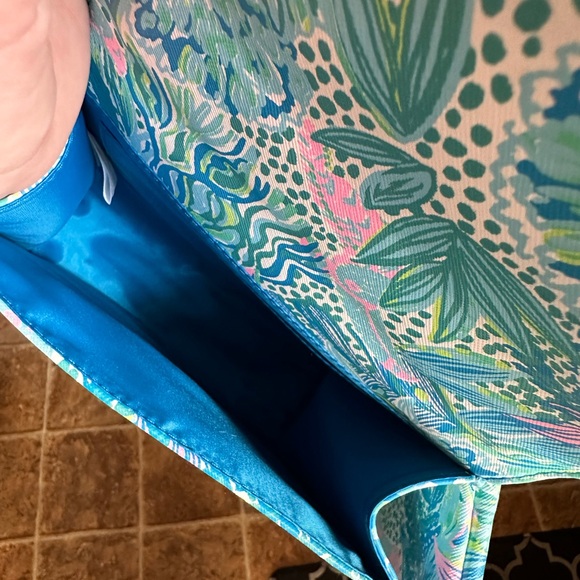 Lilly Pulitzer Top Handle Bag + Wallet Botanical Green Holiday in the Sun - Picture 5 of 5